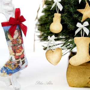 1:12 Scale Dollhouse Victorian Christmas Stocking, Vintage Santa Claus Holiday Decor, Miniature Fireplace Accessory, for mini lovers