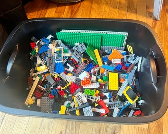 Lot of Legos 15 lbs