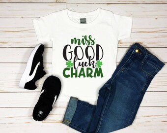 St. Patrick's Day Little Miss Lucky Charm Camisa para niños pequeños, Lucky Tee, Camisa de San Patricio, camiseta de trébol, camisa de niñas, camisa Shamrock, paddy