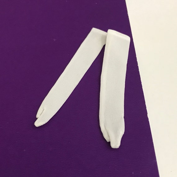 VINTAGE BARBIE LONG WHITE TRICOT GLOVES FOR SEVERAL OUTFITS