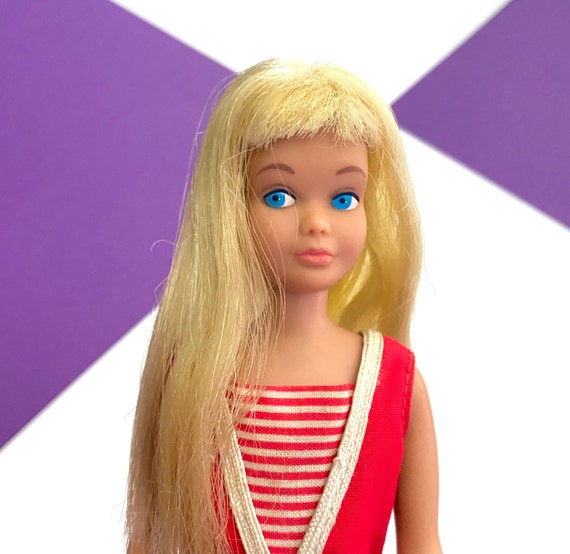 Buy the Vntg 1960s Mattel Barbie Skipper Doll Blonde Hair Straight Leg W/  Pnk Barbie Case