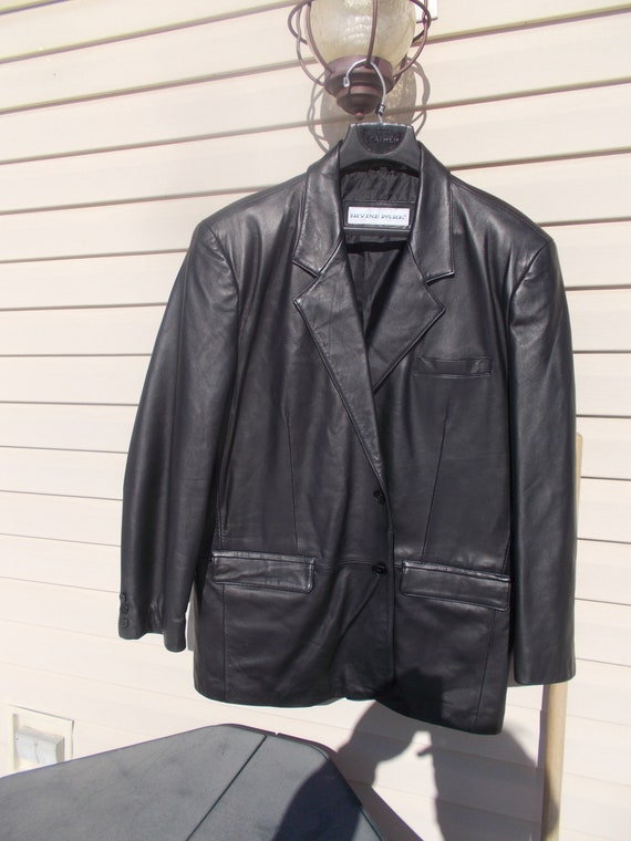 SALE Mans 1990s black very soft leather sport coat