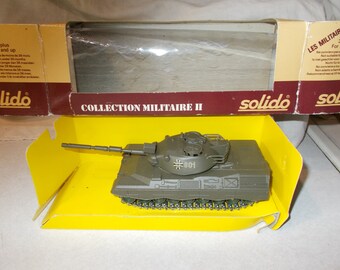 Solido 1/50 The Famous Battles Collection Metal Die-cast Sherman Tank 6210 New 