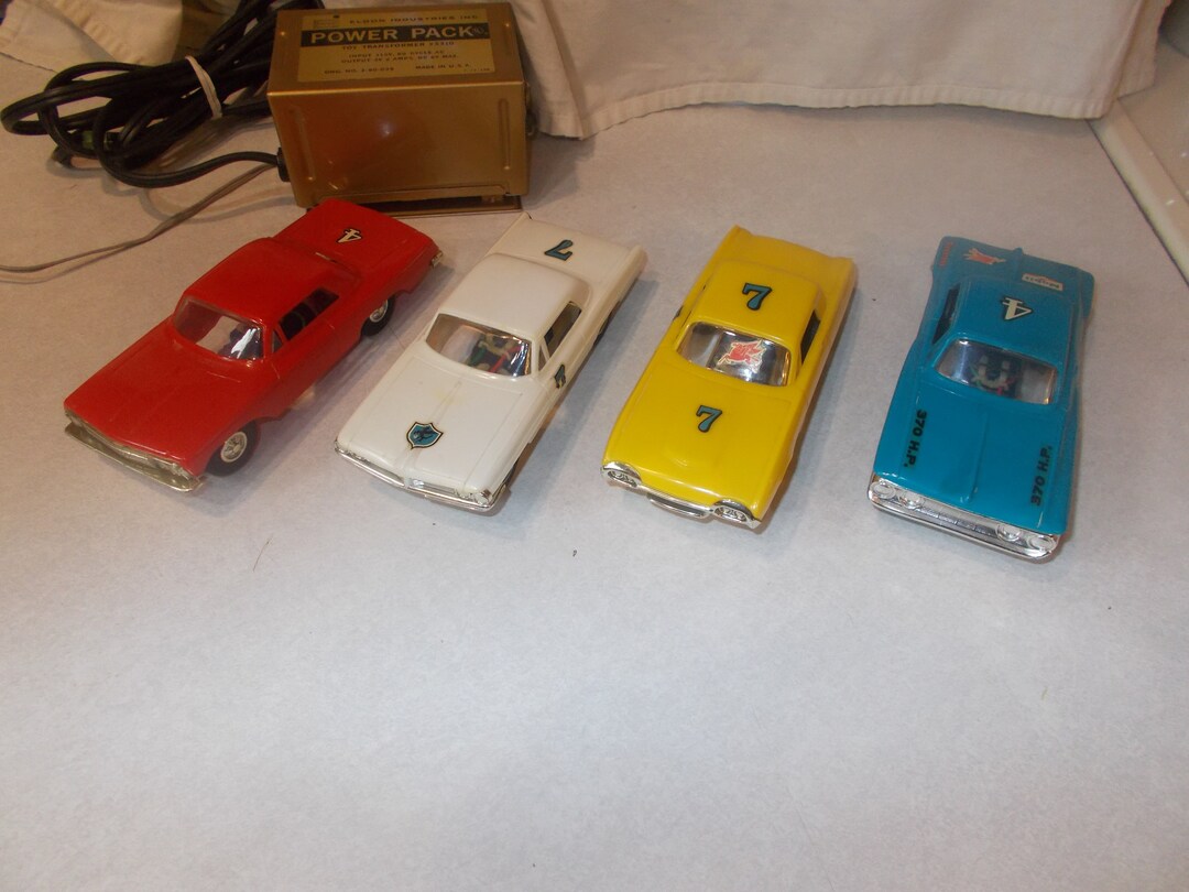 Eldon Slot Car Set in Box,daytona Beach 9813 Set,looks Really Nice,4