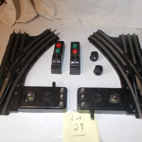 Postwar Lionel electric trains, O gauge remote control track switches 022,need wires to controls ,read description lot 29