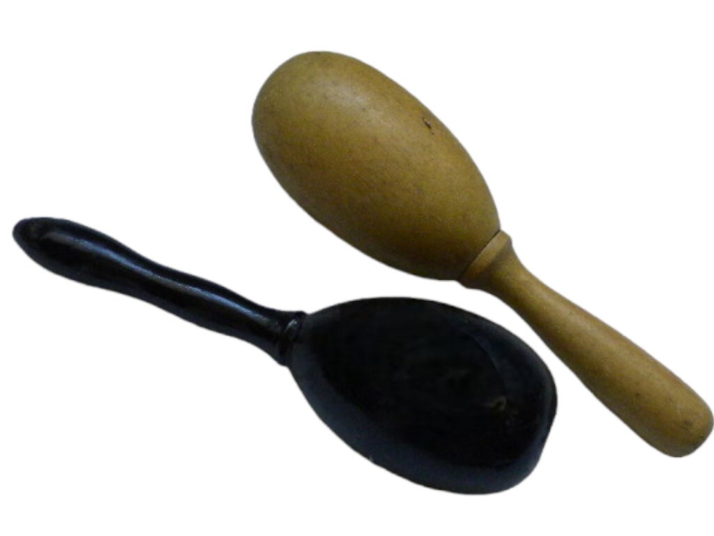 Darning egg with handle for darning socks and visible mending
