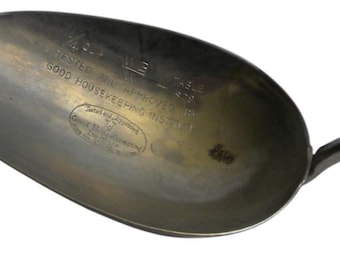 Vintage 1/4 Cup Scoop-  Kitchen Bin Scoop With Handle - Approved by Good Housekeeping