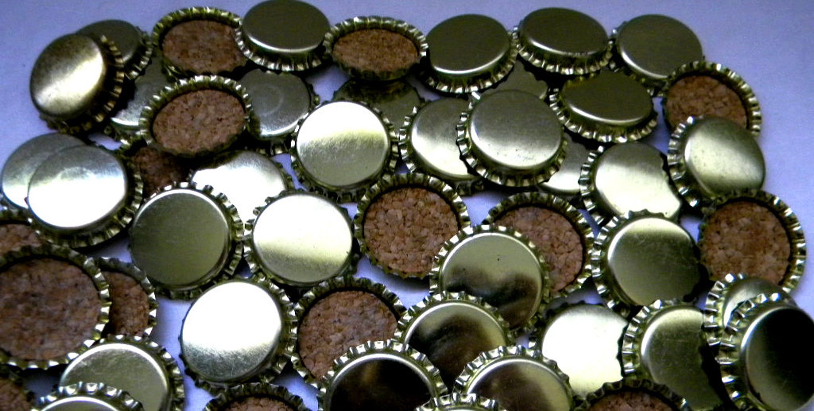 100 Vintage Cork Lined Metal Bottle Caps Altered Art Etsy