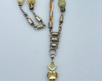 Collar llamativo de citrino y plata