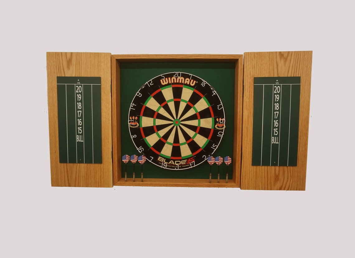 Solid Oak Customizable Dart Board w/Kelly Green Felt Etsy