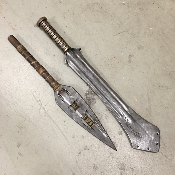 ◇新品中世イスラム王の剣（刀）シルバー・戦士・コスプレ