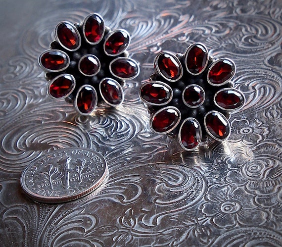 Vintage Fiery Garnet Gemstone Cluster Post Earrin… - image 3