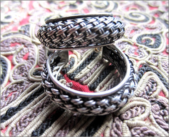 Vintage Basketweave Silver Hoop Earrings - image 1