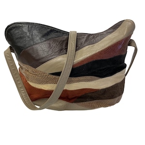 Bolso de mano estilo bohemio de piel de serpiente Du Clai de los años 80 con diseño de serpiente y piel de ante
