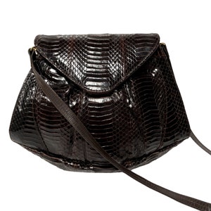 Bolso de mano vintage de piel de serpiente marrón oscuro para mujer de J Renee de los años 80