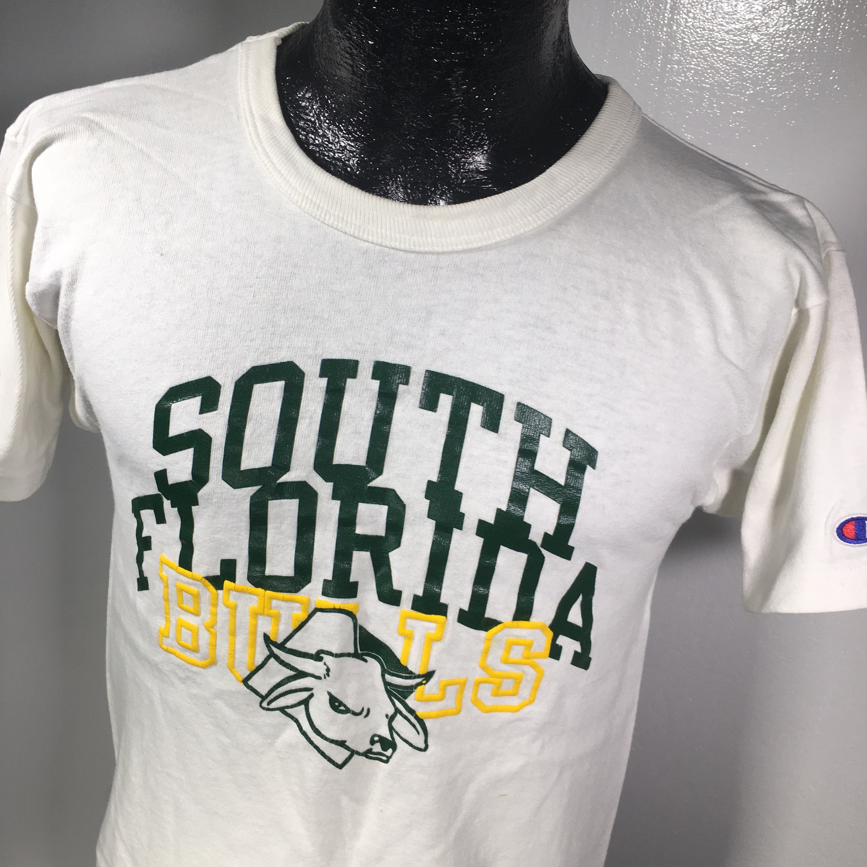 Women's Fan Apparel Green South Florida Bulls Retro Jersey Headliner Cropped T-Shirt Size: Extra Large