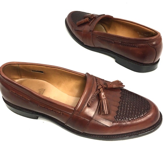 cody tassel loafer