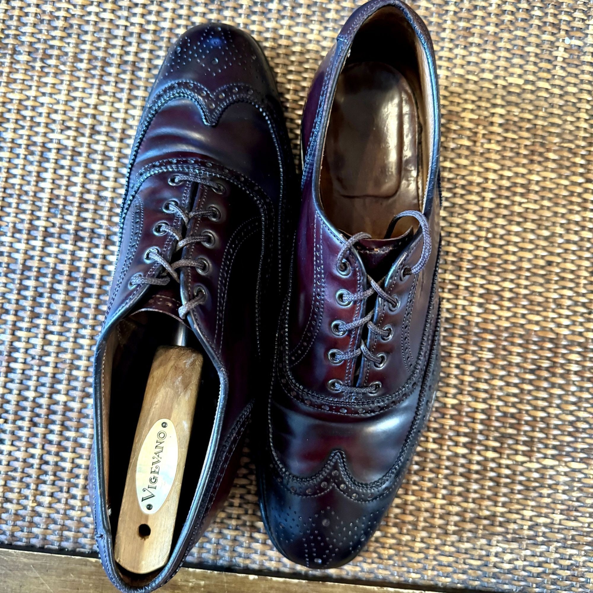Alden X Brooks Brothers A764 Men's SHELL CORDOVAN Wing Tip Alden X Brooks Brothers A764 Men's SHELL CORDOVAN Wing Tip