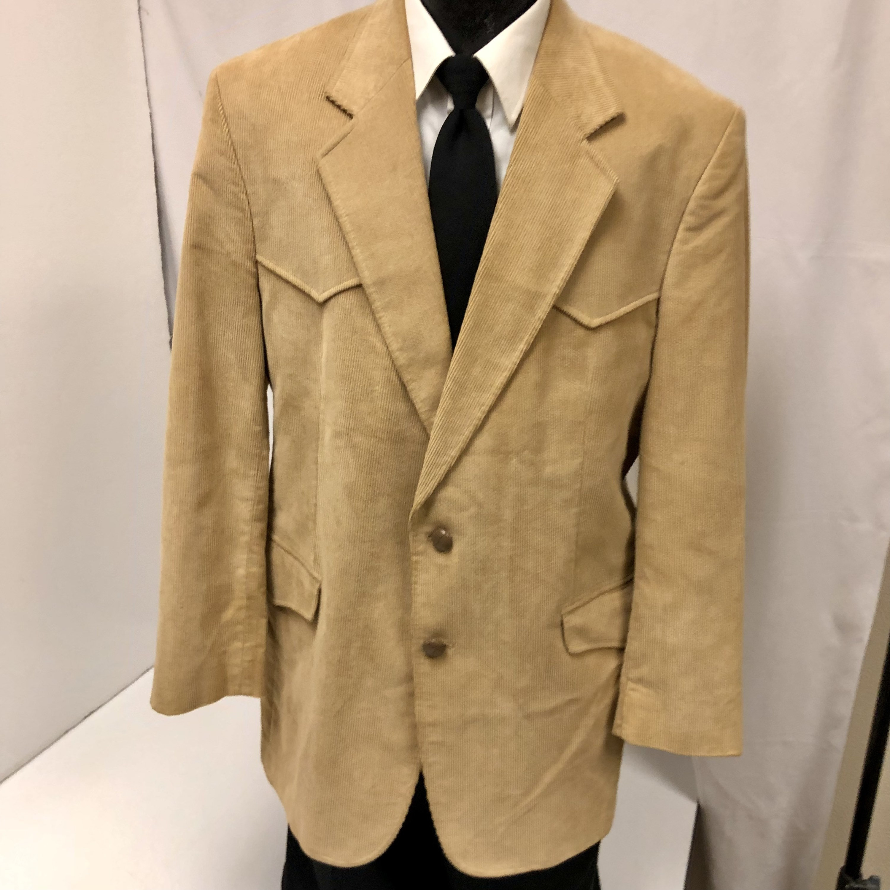 Vintage 70's CCC Western Men Tan Suede Elbow Patch Sport Vintage 70's CCC Western Men Tan Suede Elbow Patch Sport