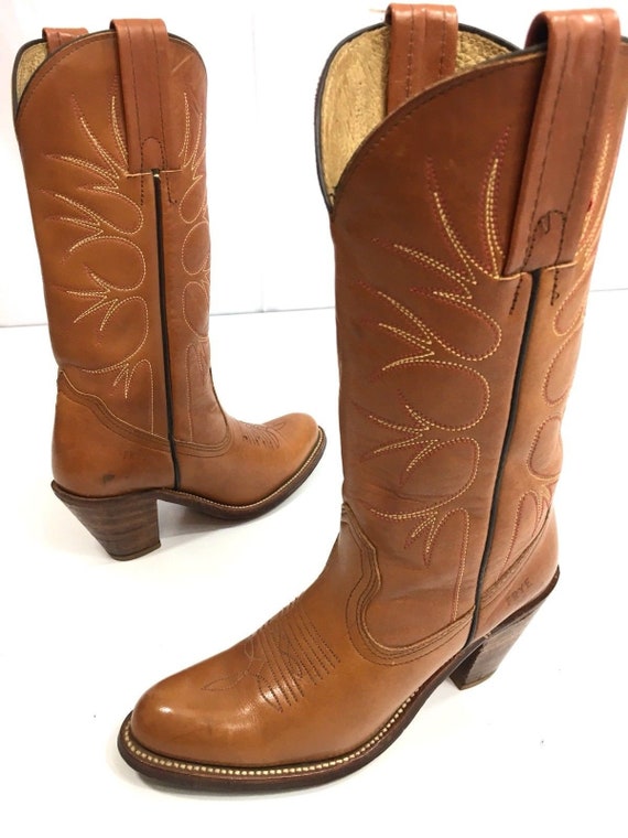 women's vintage frye cowboy boots