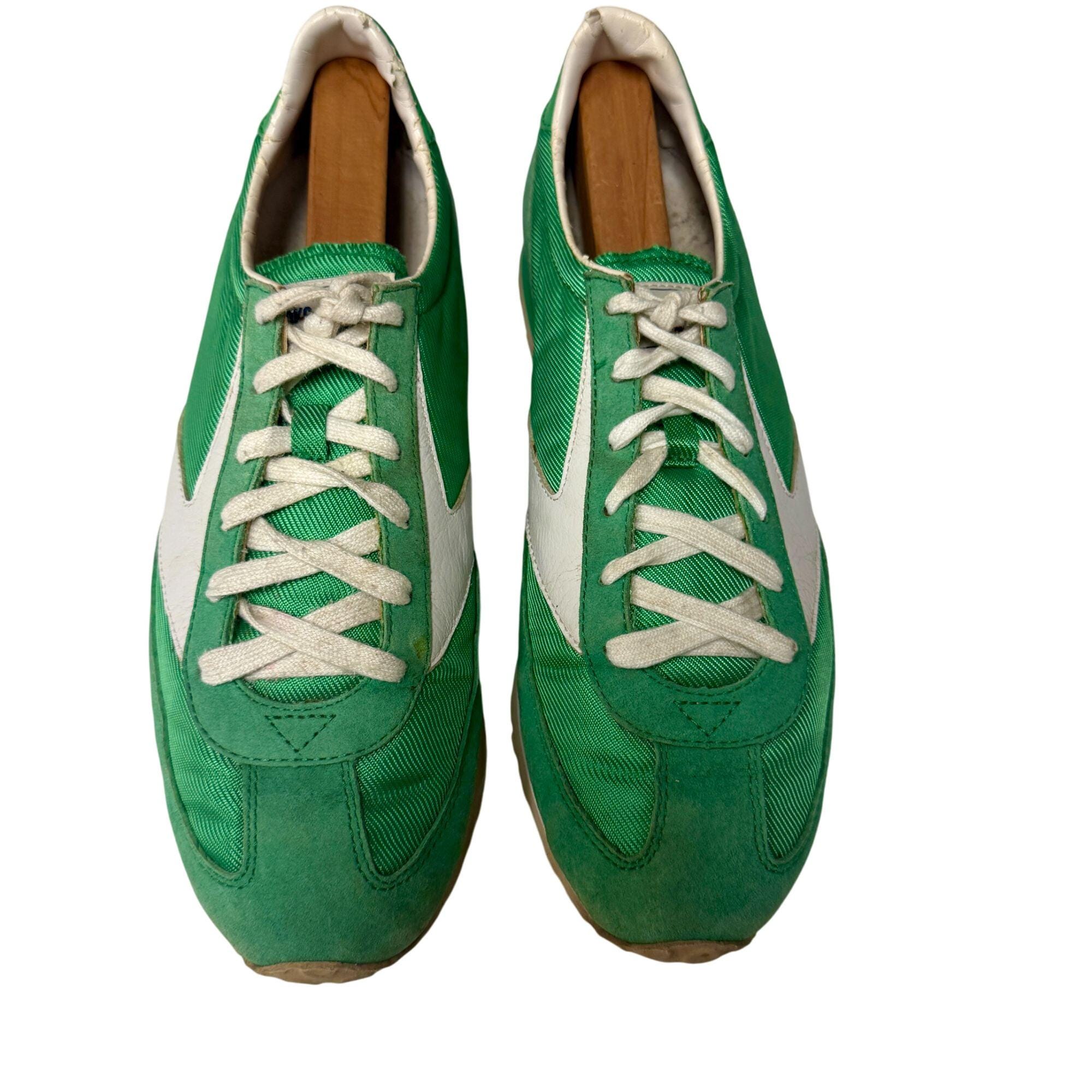 Vintage 80's Brooks Men's Bright GREEN SUEDE Running