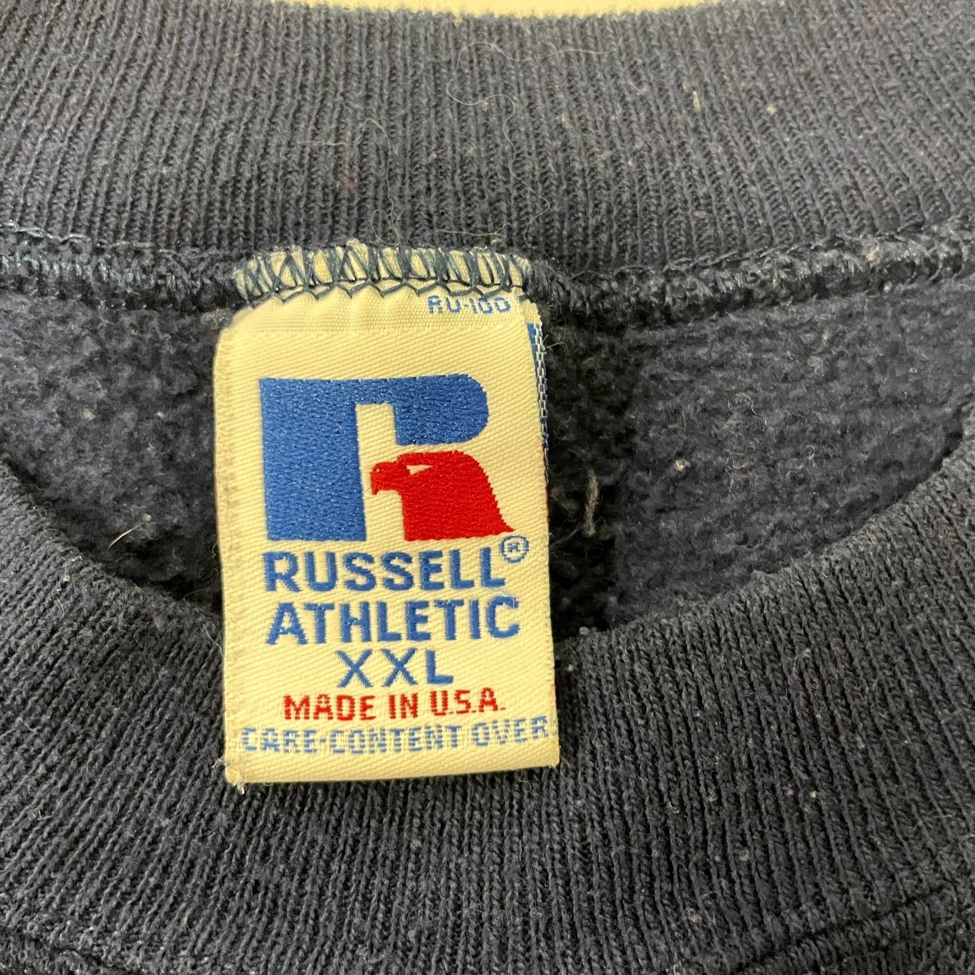 ウェア RUSSELL ATHLETIC 80s made in usa Vintage 80's Russell Athletic USA Made Solid RED Crewneck