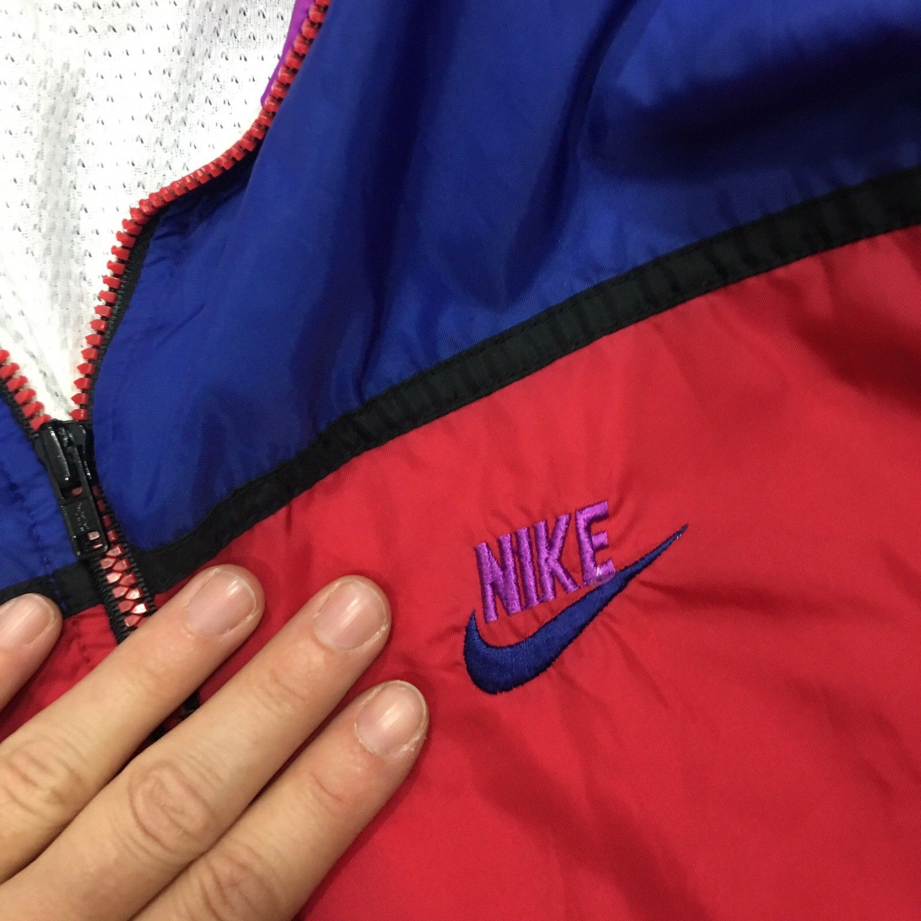 Nike 89 ウォームアップジャケット レッド/ブルー Nike 89 ウォームアップジャケット レッド/ブルー 海外発売中