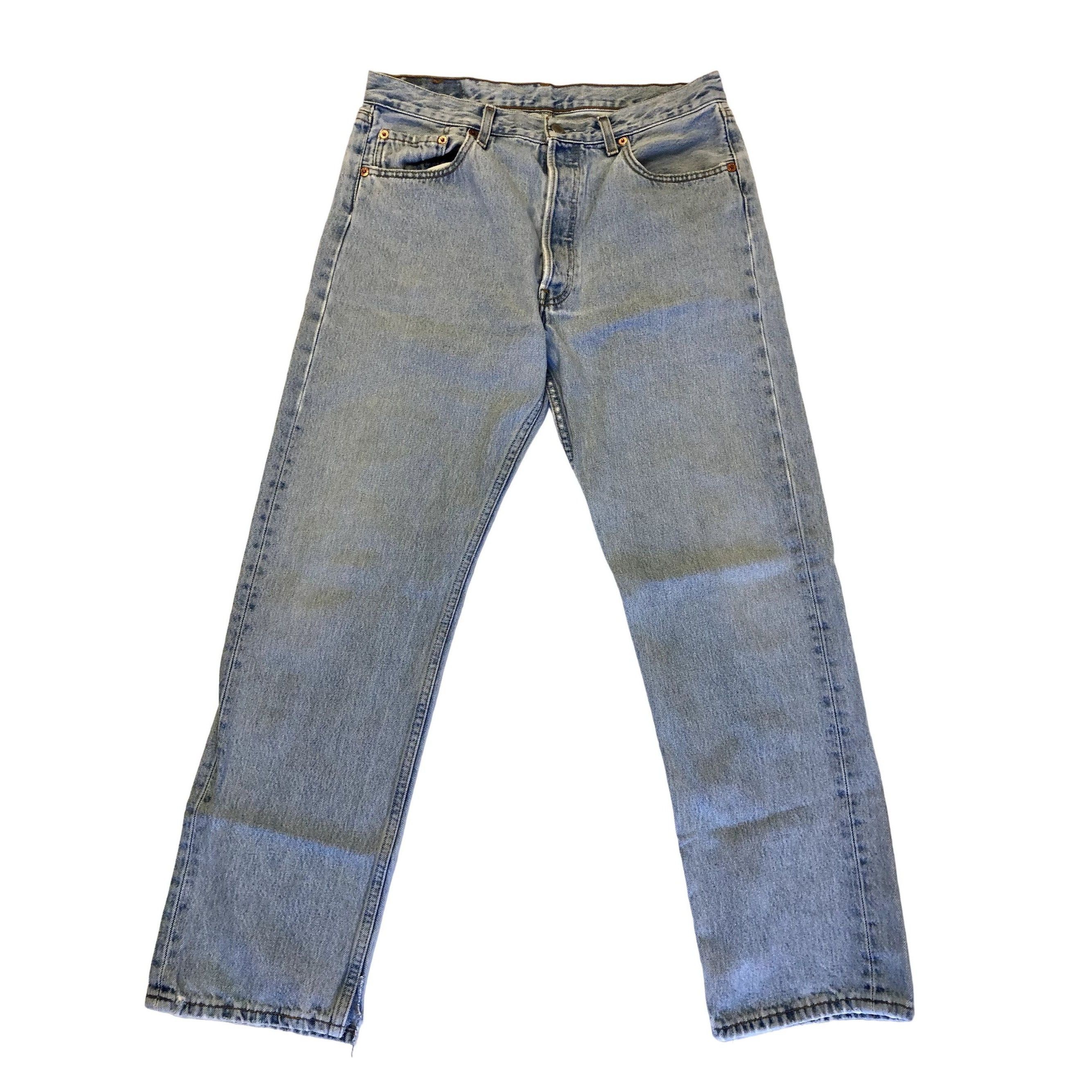 THE 501®XX A COLLECTION OF VINTAGE JEANS Levi's The 501XX: A Collection of Vintage Jeans | The Signet