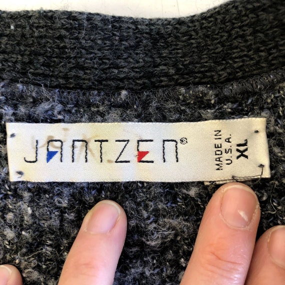 Vintage 80's Jantzen USA Men Gray GEOMETRIC Knit … - image 5