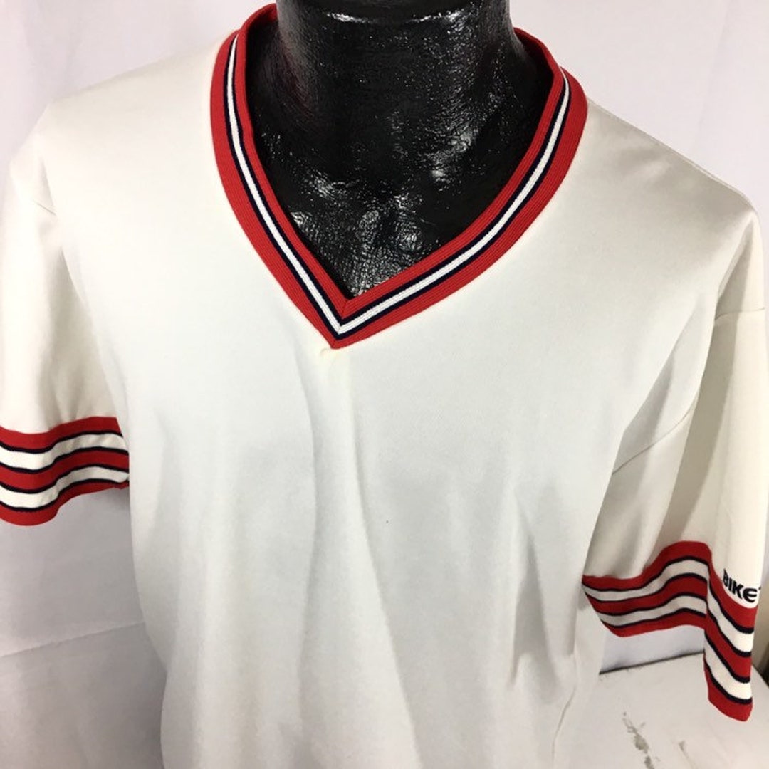BADBLOOD♥ Vintage Club V-Neck Jersey T-Shirt /追跡付 badblood – BBGSHOPHK