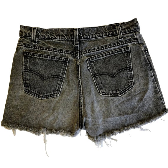 Black cut offs 2025