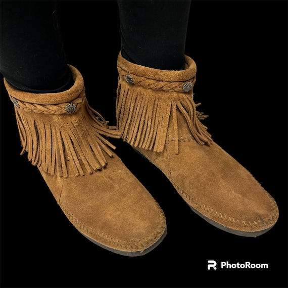 Minnetonka concho discount