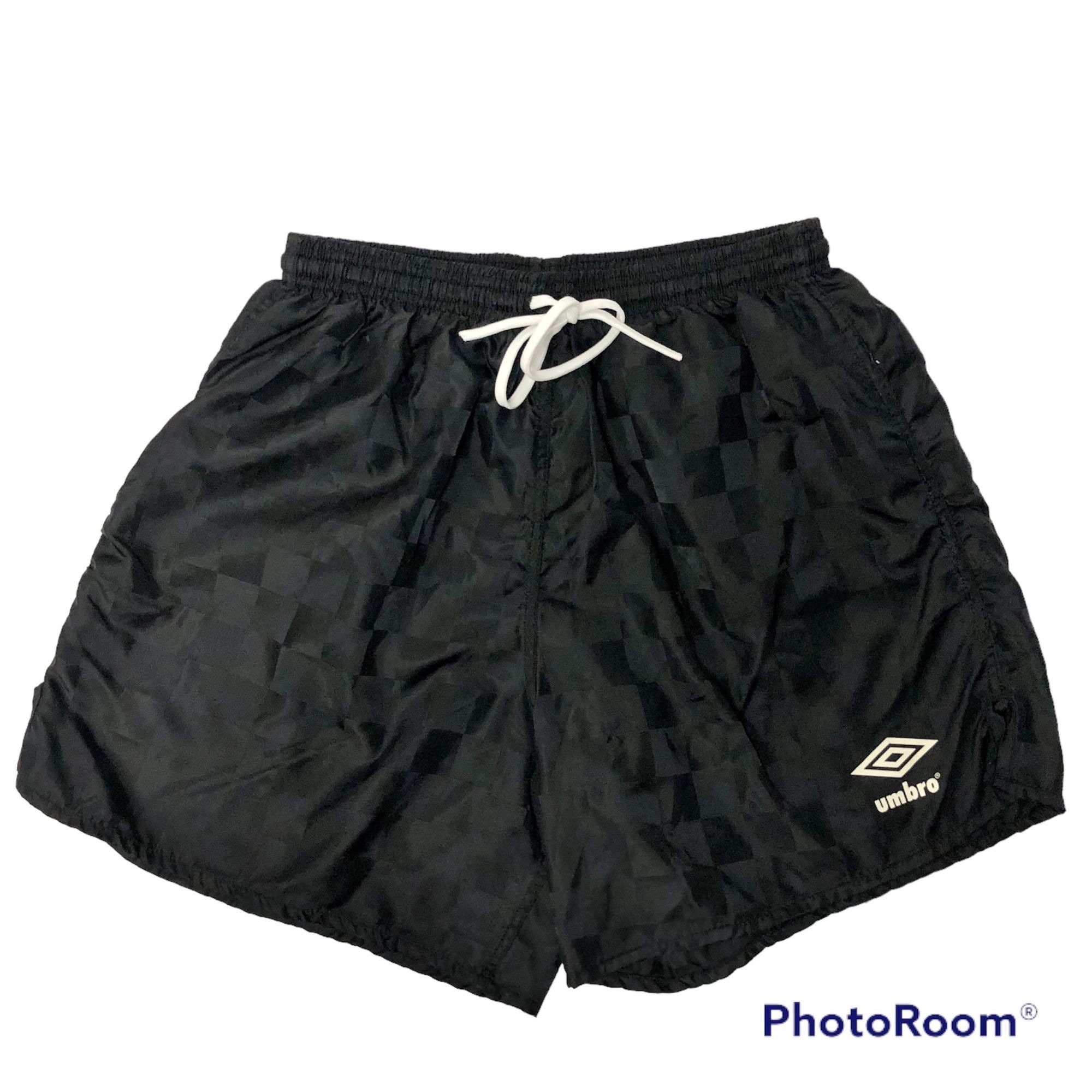 Vintage 90 s Umbro Men s Black CHECKERED SHINY Nylon Athletic