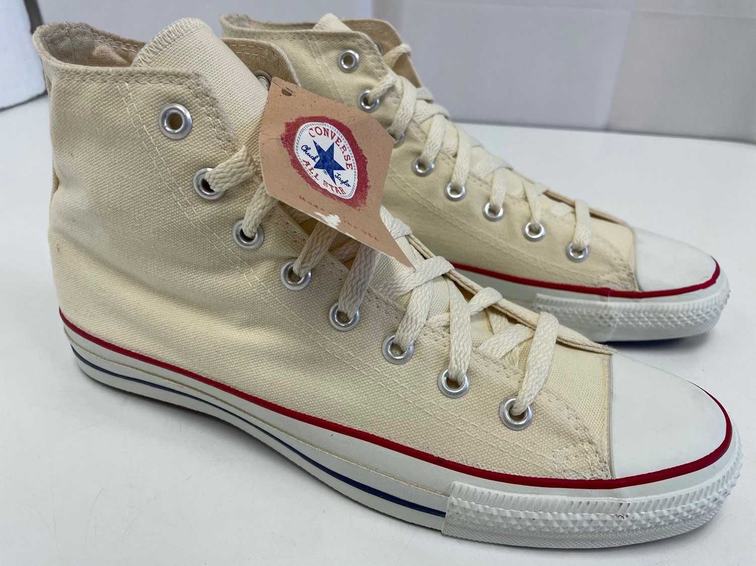 chucks 90s