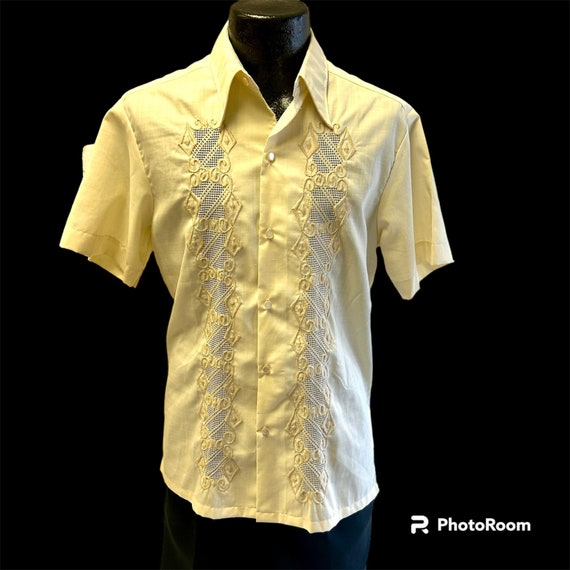 Vintage 70's Men's Beige EMBROIDERED Hawaiian WED… - image 1