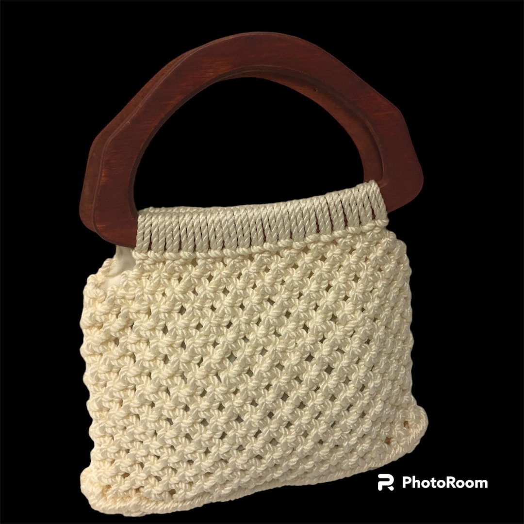 Vintage 60's Mod White CROCHET Handbag Wooden Handle Satchel Small