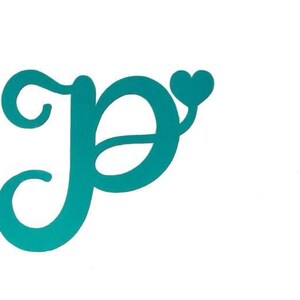 Vinyl Heart Decal with Fancy Initial for Laptops Computers Women&#39;s Decal for Tumblers Cups Perfect for Personalization and Gifts