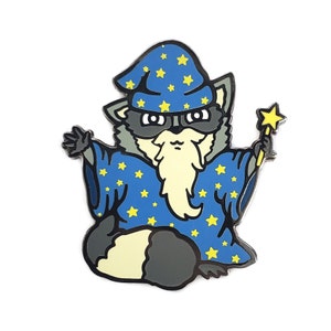 Wizard Raccoon Golf Ball Marker with Magnetic Hat Clip - Golf Gift Idea, Funny Golf Ball Marker, Golf Accessory