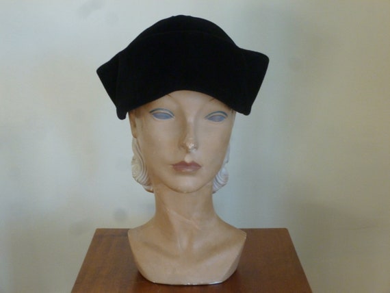 40's 50's Hat Felt Velour Beaded Anna Prives Desi… - image 2