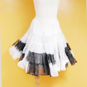 Black and White Ruthad Crinoline Petticoat Skirt
