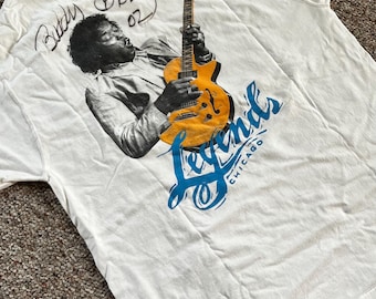 Vintage Buddy Guys Legends Autographed T-shirt Size L c. 2002 White