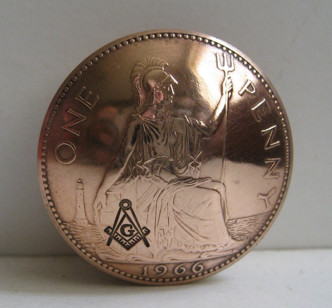 Masonic / Freemasonry Stamped British Penny Coin Snuff Box / Stash Box
