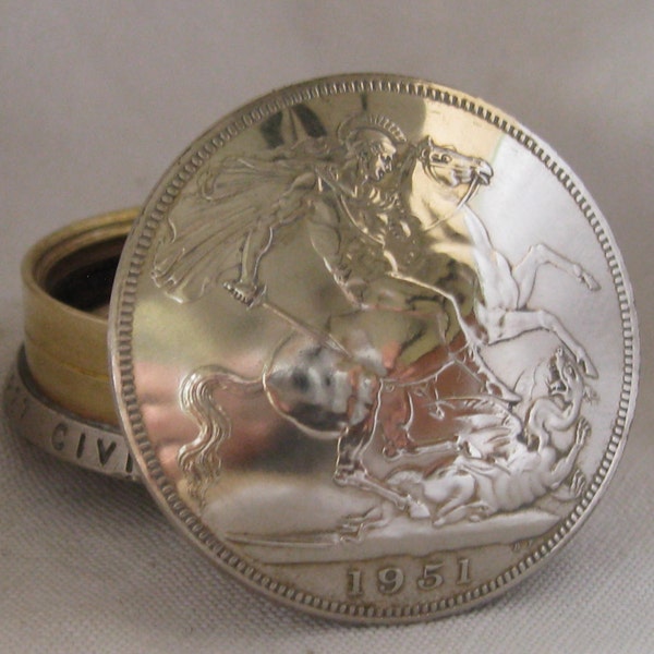 British 1951 George & The Dragon Crown Coin Screw Top Lid Pill Box / Snuff Box /  Stash Box / Keepsake Handcrafted In Trench Art Style
