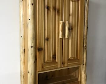 Cedar Log Toilet Tank Topper with Towel Bar