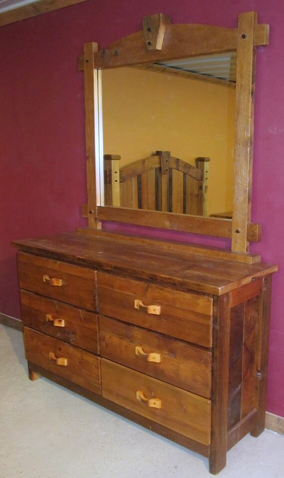 Barnwood 6 Drawer Dresser With Hand Made Wooden Handles Etsy