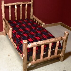 Cedar Log Toddler Bed With side Rails image 3