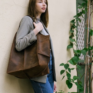 Large Leather Tote Bag for women-brown leather handbag- Leather Purse - Oversized Tote, Slouchy bag, Every day Bag, Soft Leather Bag