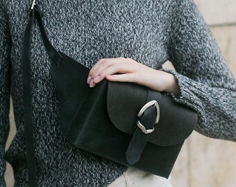 Parisian Women's Ophelia Crossbody Bag by Simply Shoes