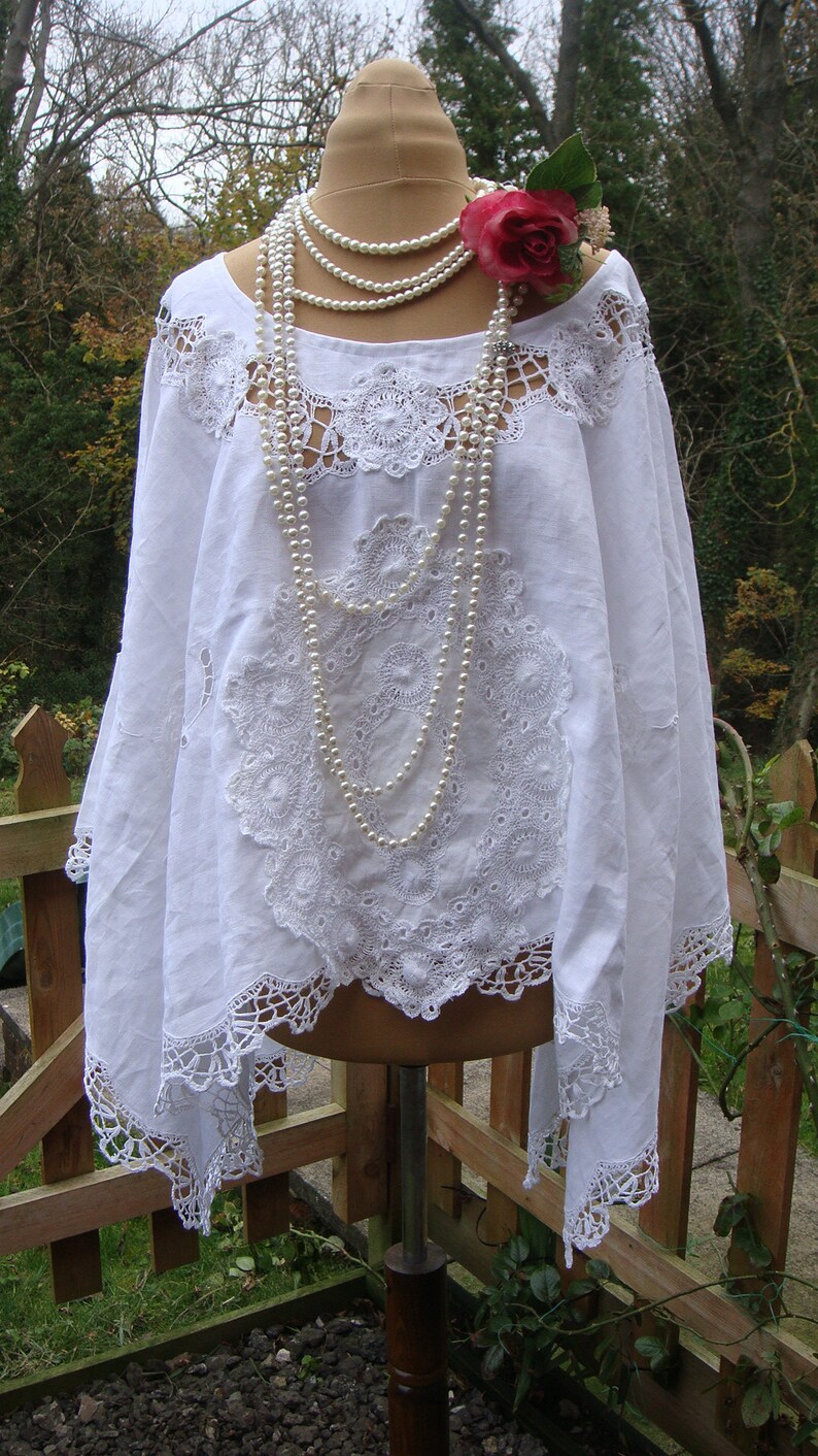 simple white lace styles