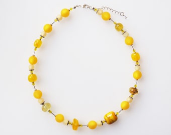 yellow necklace polaris chain with handmade glass beads and Preciosa® Crystals